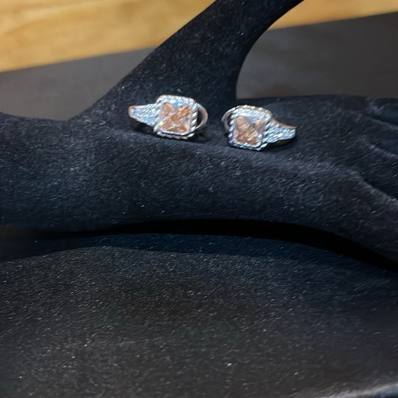 Beautiful .925 Rhinestone/Amber Earrings - Picture 3 of 9